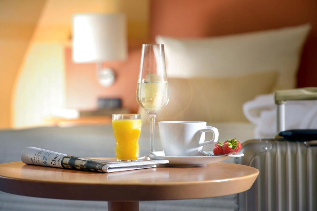 Plaza Inn Koeln Pulheim Zewnętrze zdjęcie