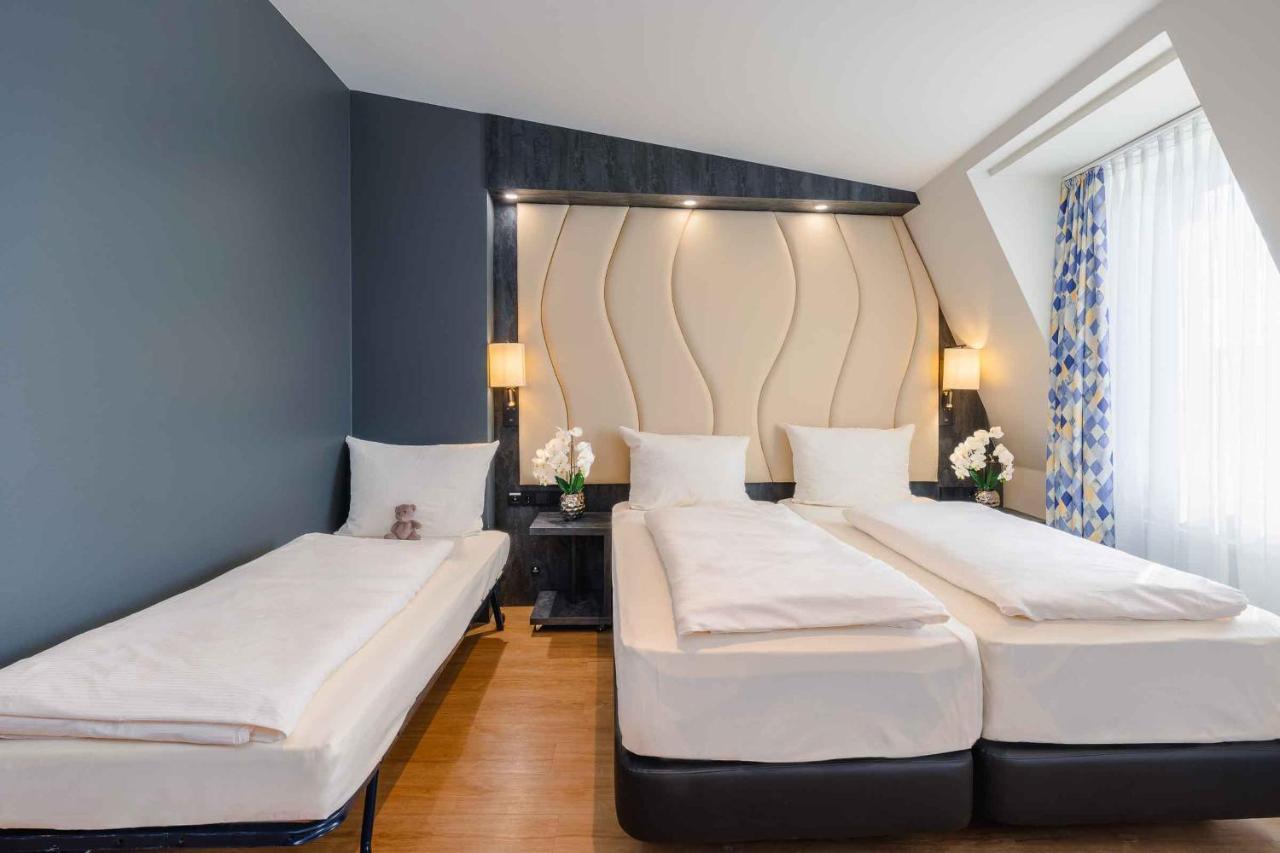 Plaza Inn Koeln Pulheim Zewnętrze zdjęcie