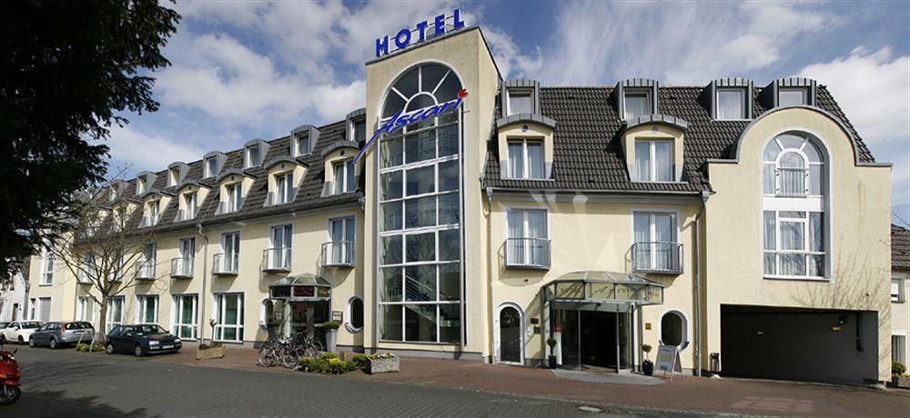 Plaza Inn Koeln Pulheim Zewnętrze zdjęcie